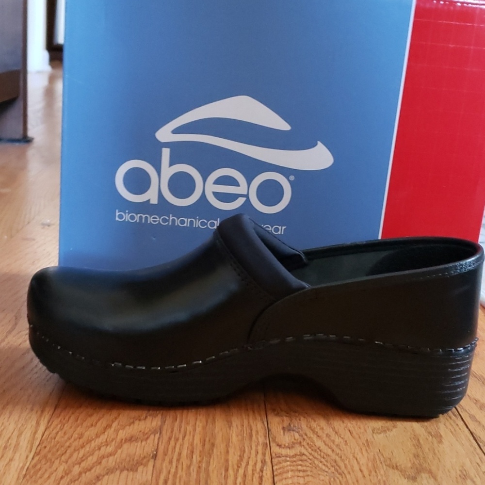 Abeo Ellie 8